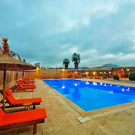 Sureyya By Kalipso Hotel 2*